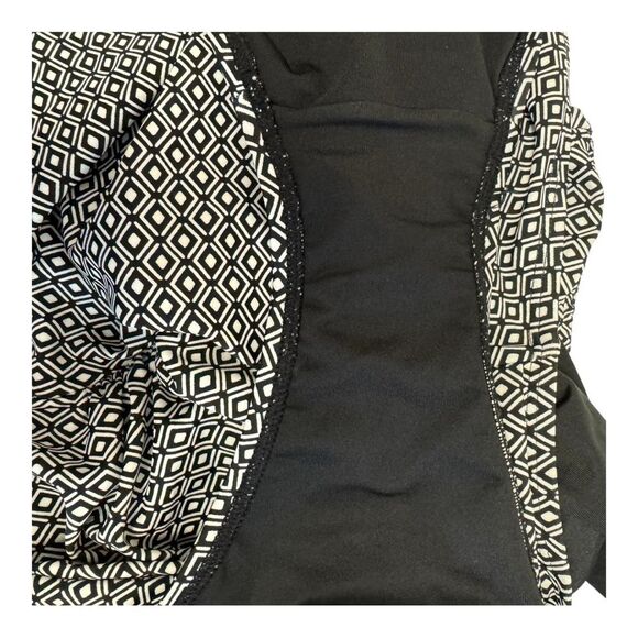 DKNY Black White Geo Print One Piece Swimsuit Size XXL - Picture 5 of 8